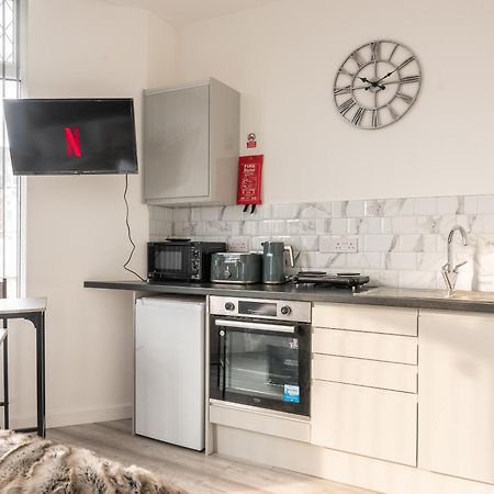 Cosy Cardiff Apartments - Garden Lounge Exterior foto