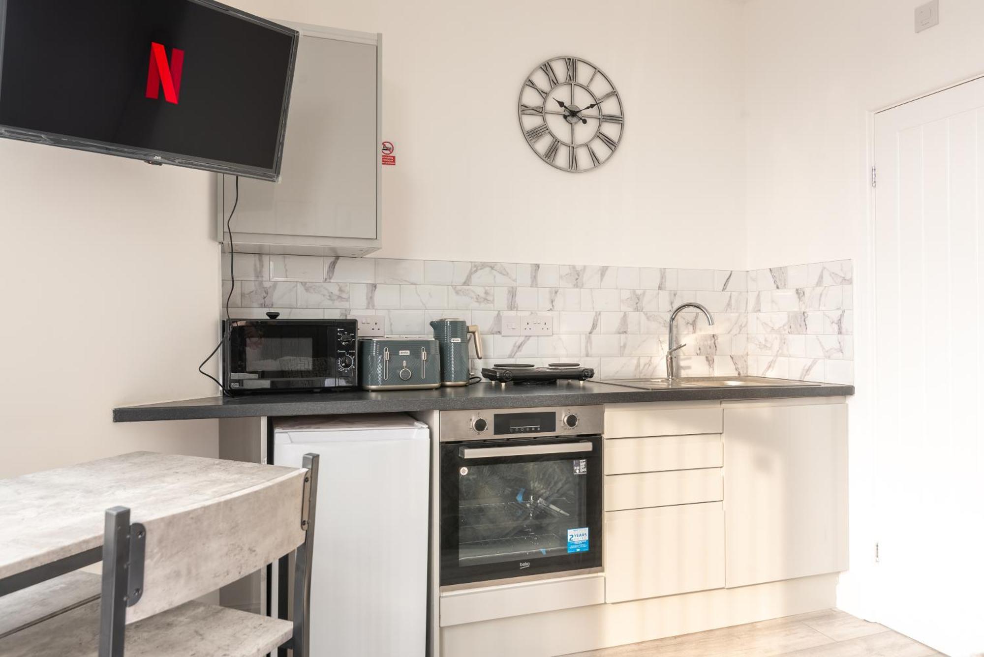 Cosy Cardiff Apartments - Garden Lounge Exterior foto